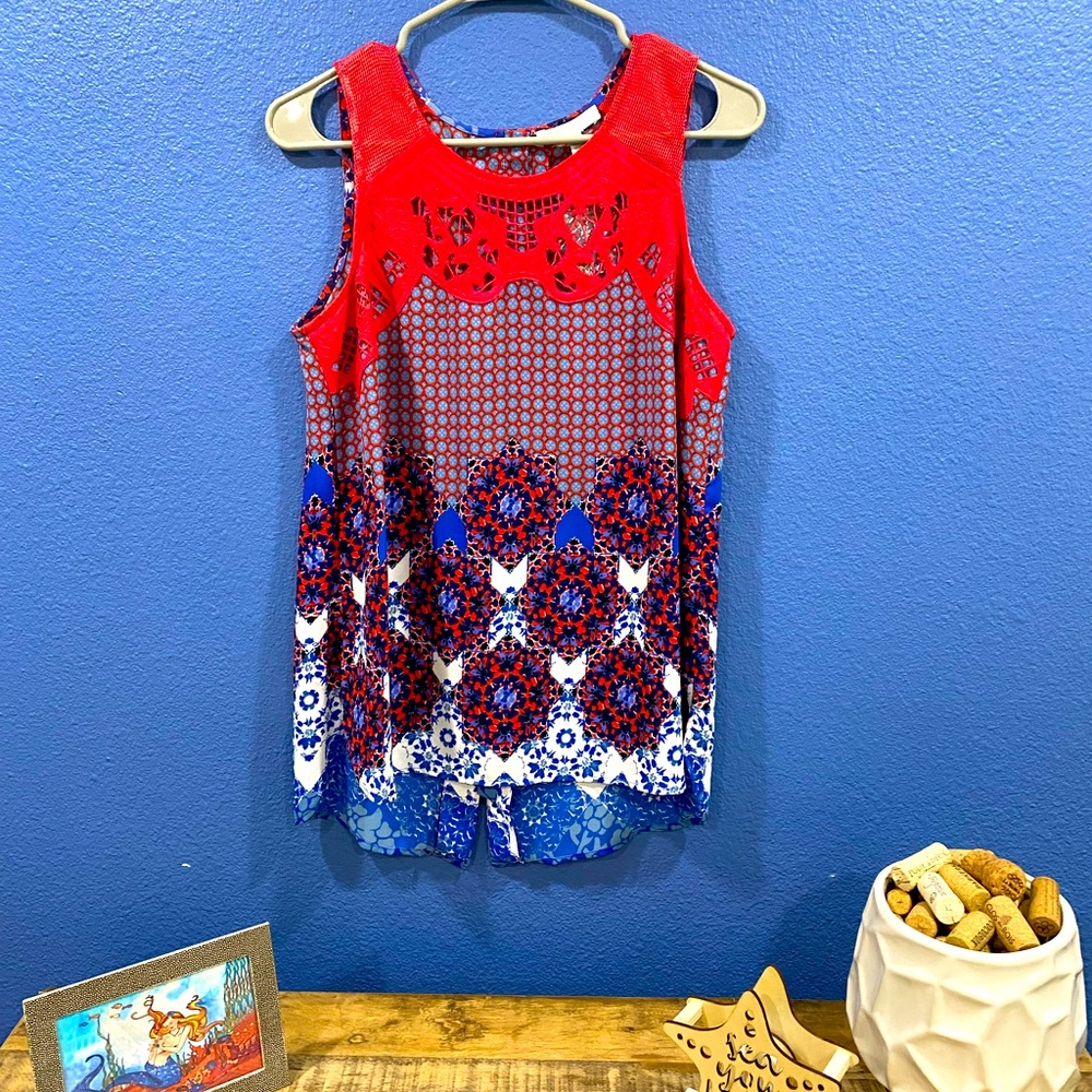 Breezy summer top - 4th of July ready!